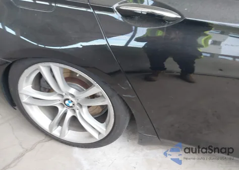 2015 BMW 750Li z USA, uszkodzony, nr VIN WBAYE8C53FD781833